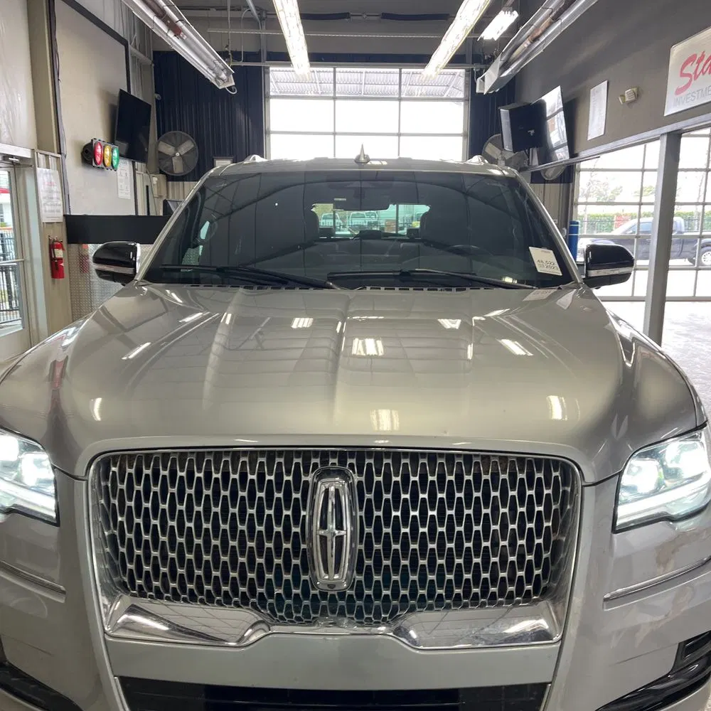 2023 Lincoln Navigator Standard