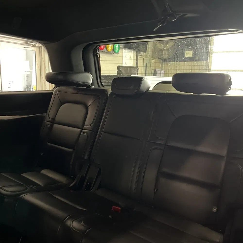 2023 Lincoln Navigator Standard