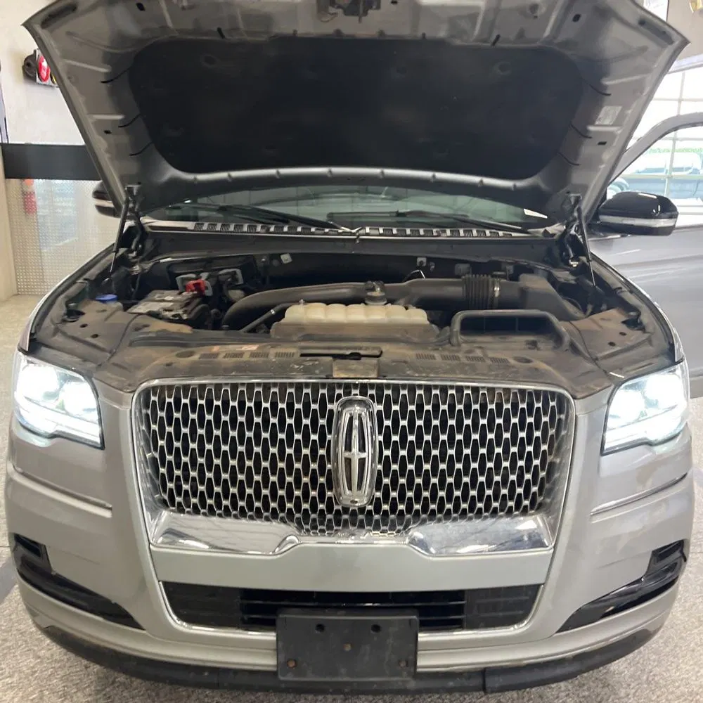 2023 Lincoln Navigator Standard