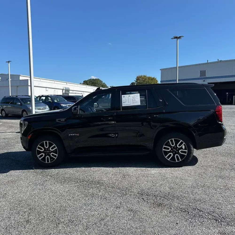 2024 GMC Yukon AT4