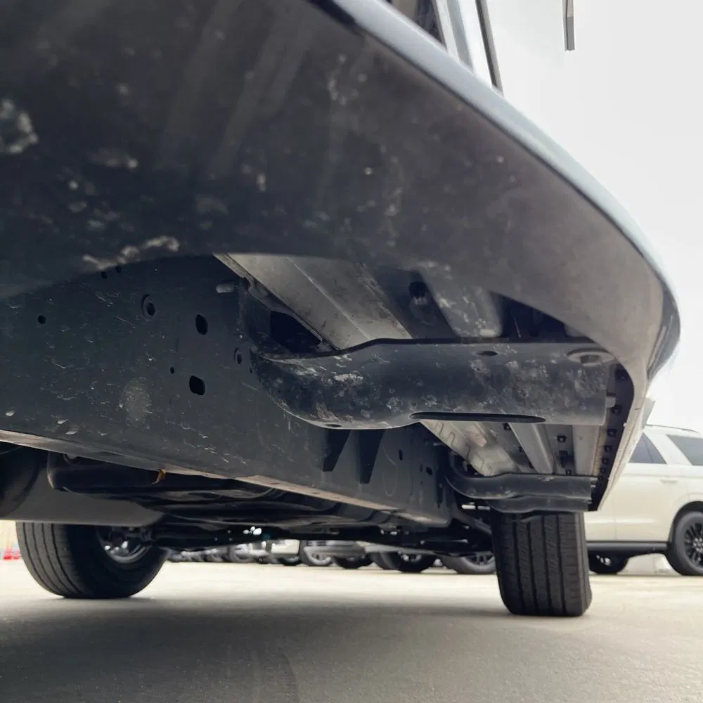 2023 Jeep Wagoneer Base