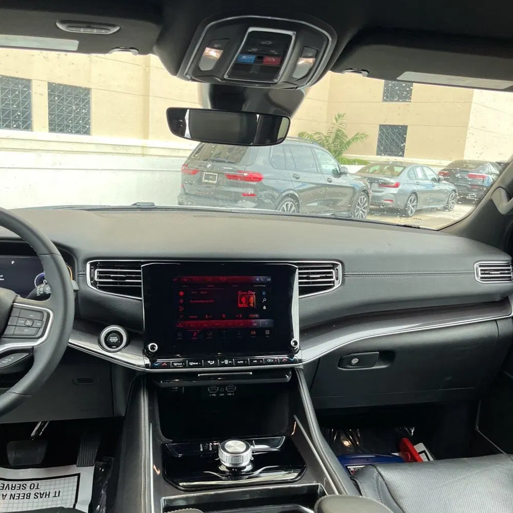 2023 Jeep Wagoneer Base