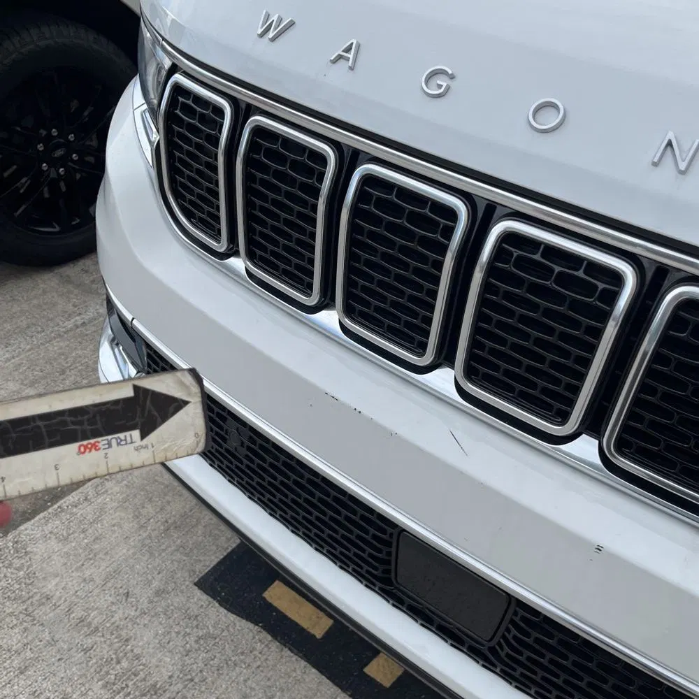 2023 Jeep Wagoneer Base