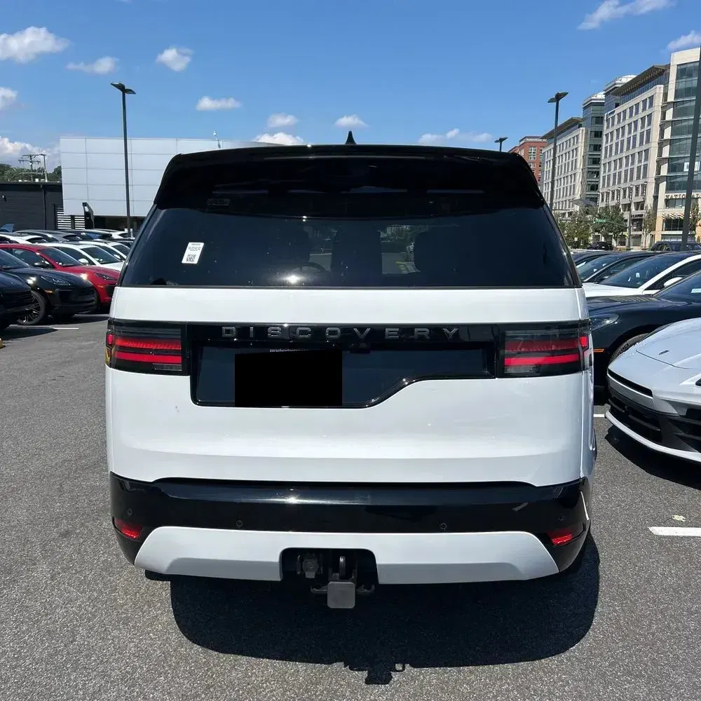 2024 Land Rover Discovery Dynamic SE P300