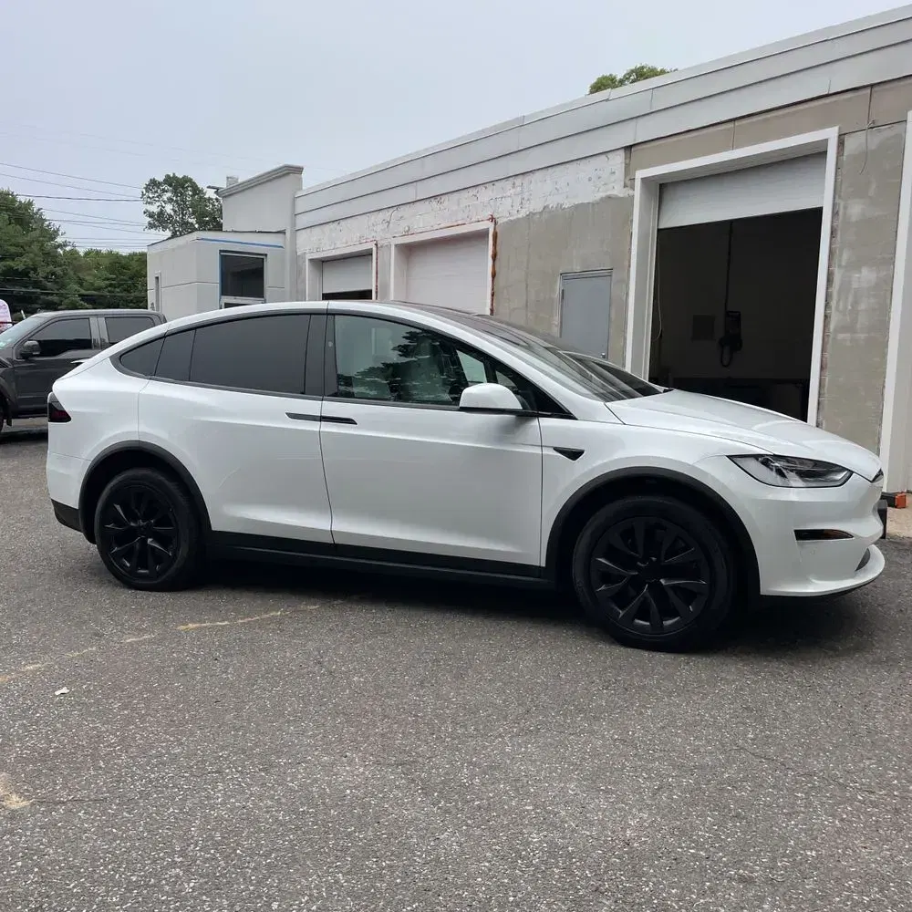 2022 Tesla Model X Plaid