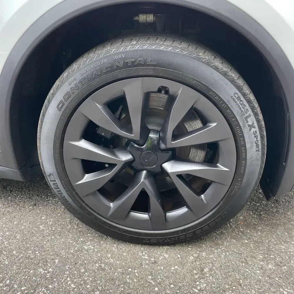 2022 Tesla Model X Plaid