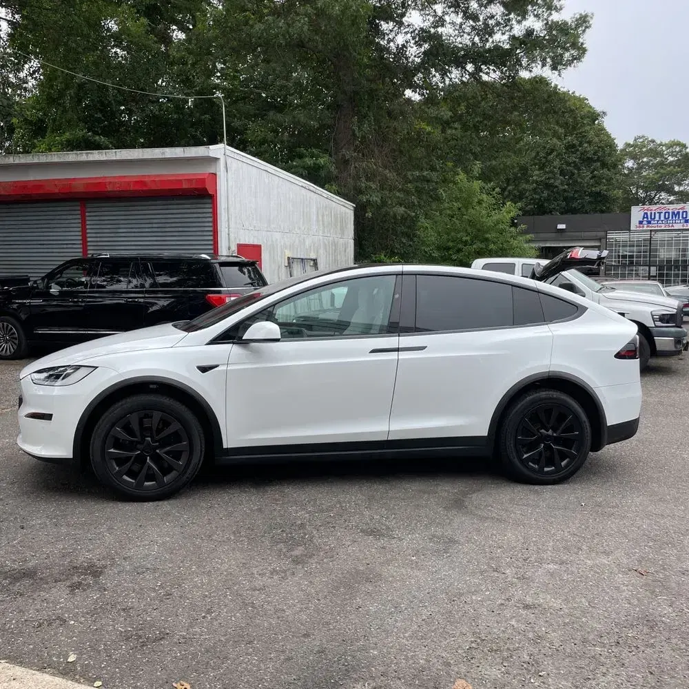 2022 Tesla Model X Plaid