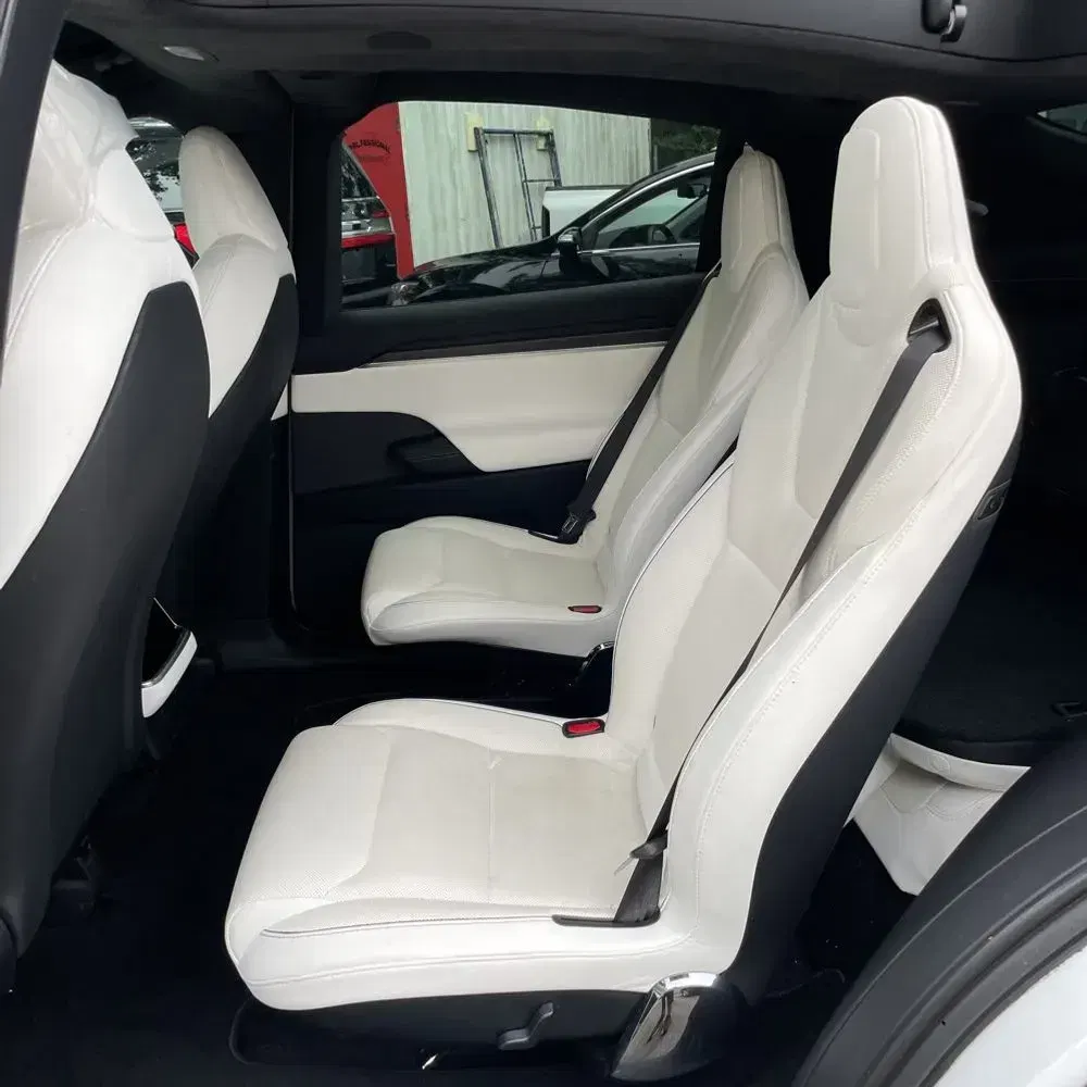 2022 Tesla Model X Plaid