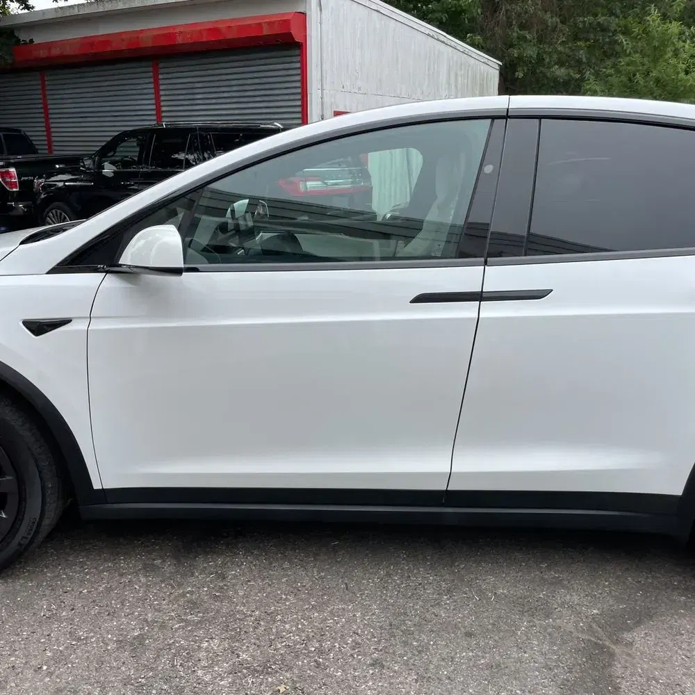 2022 Tesla Model X Plaid