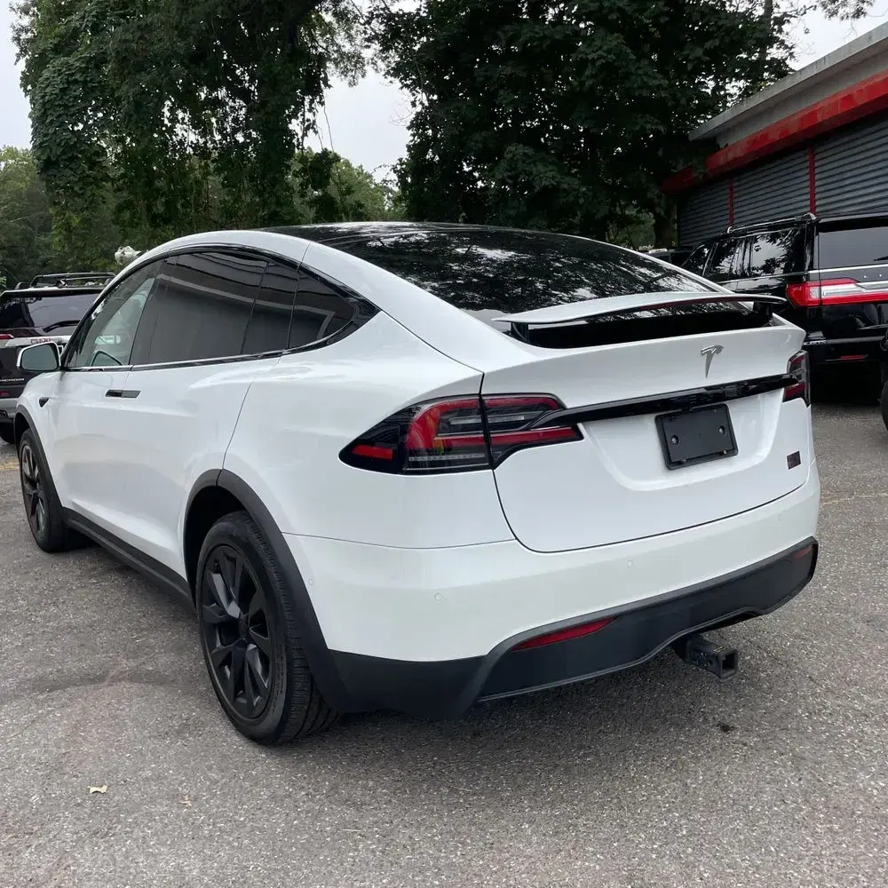 2022 Tesla Model X Plaid