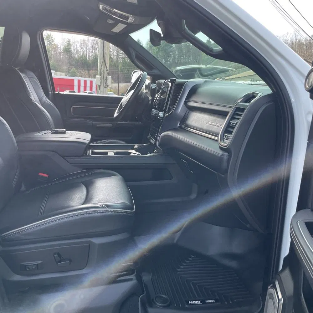 2019 Ram 3500 Chassis Tradesman/SLT/Laramie/Limited