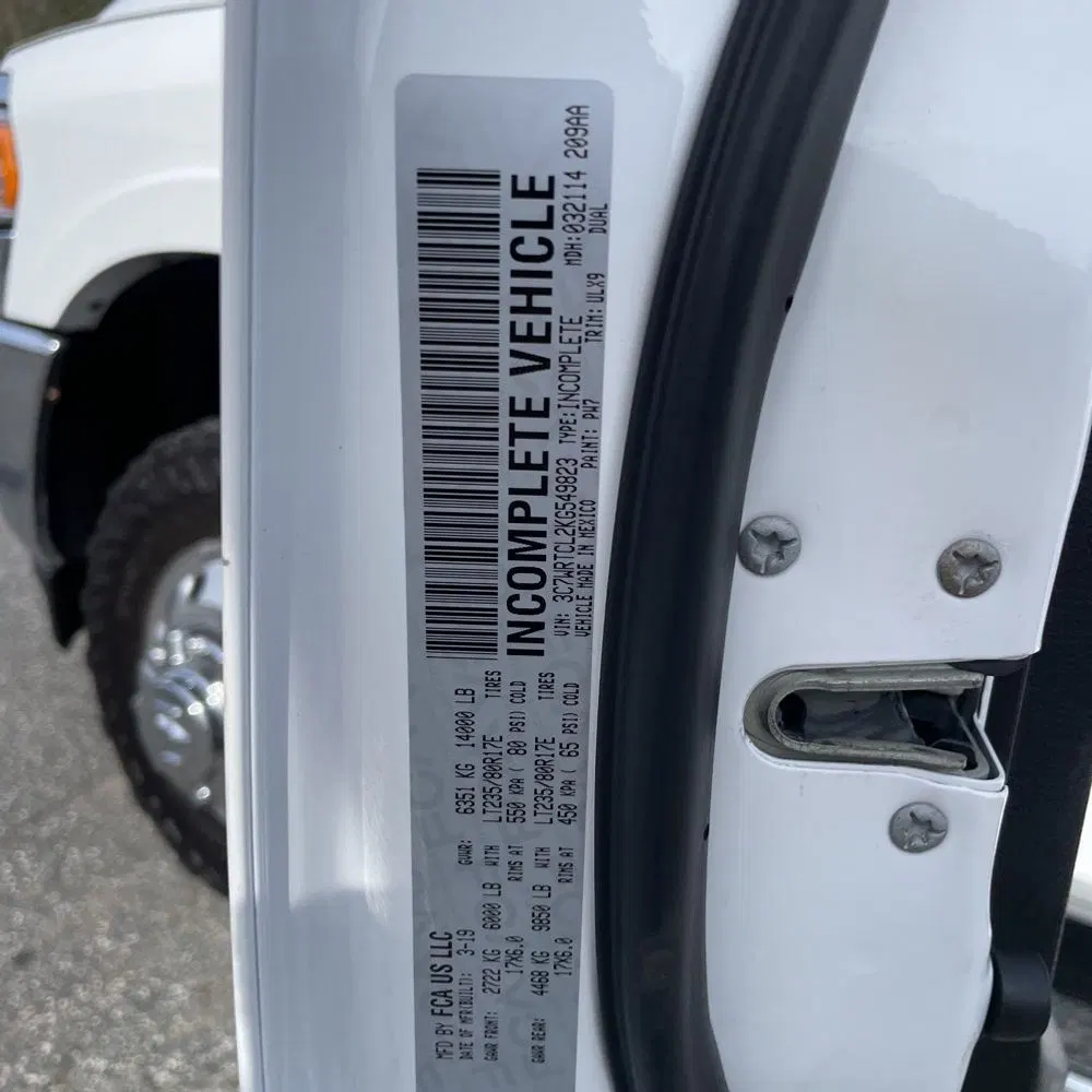 2019 Ram 3500 Chassis Tradesman/SLT/Laramie/Limited