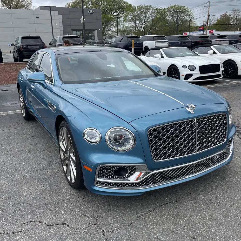 2023 Bentley Flying Spur V8