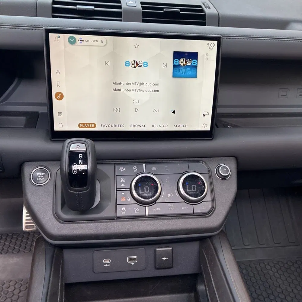 2024 Land Rover Defender 110 P400 X