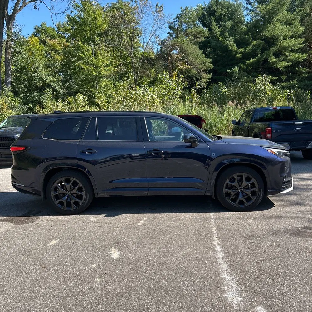 2025 Lexus TX-Series TX500h F Sport Perf3