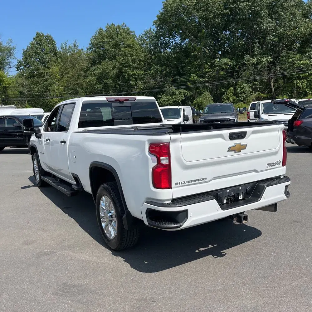 2022 Chevrolet Silverado 2500 High Country
