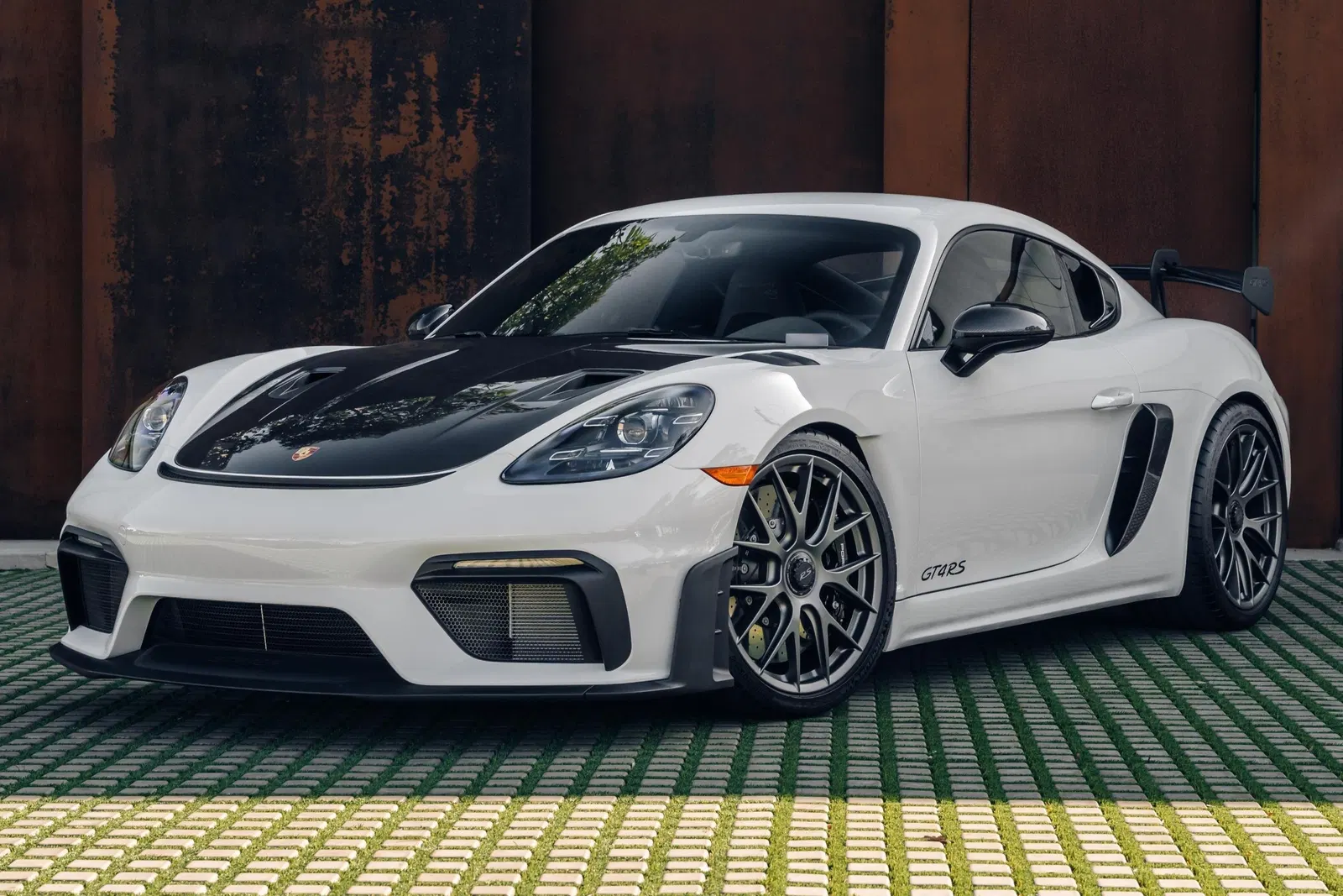 2024 Porsche 718 Cayman GT4 RS - ~400 Miles, 4.0-Liter Flat-6, Weissach Package, Forged Magnesium Wheels