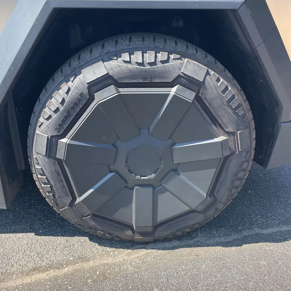 2024 Tesla Cybertruck CyberBeast