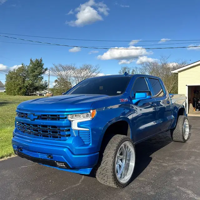 2022 Chevrolet Silverado 1500 RST