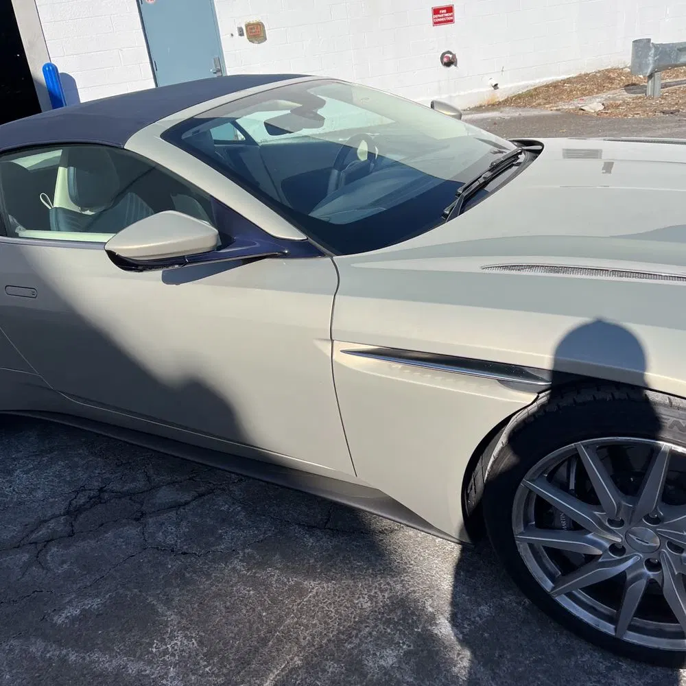2020 Aston Martin DB11 Base