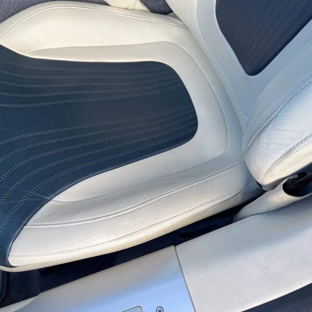 2020 Aston Martin DB11 Base