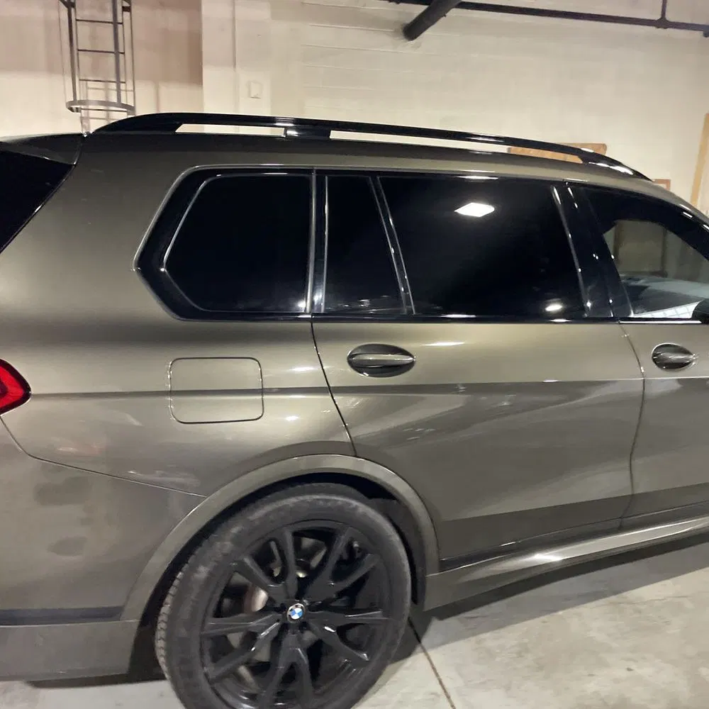 2023 BMW X7 M60i