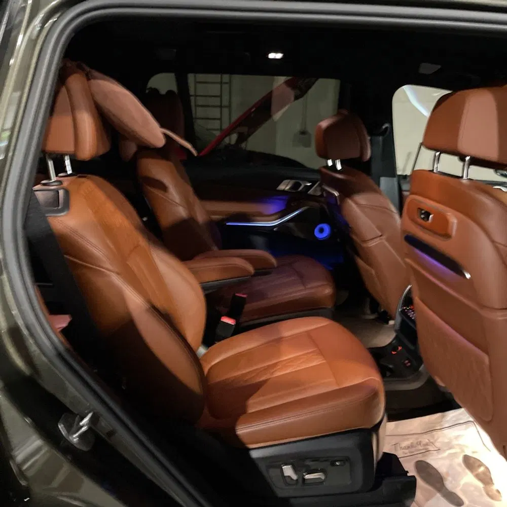 2023 BMW X7 M60i