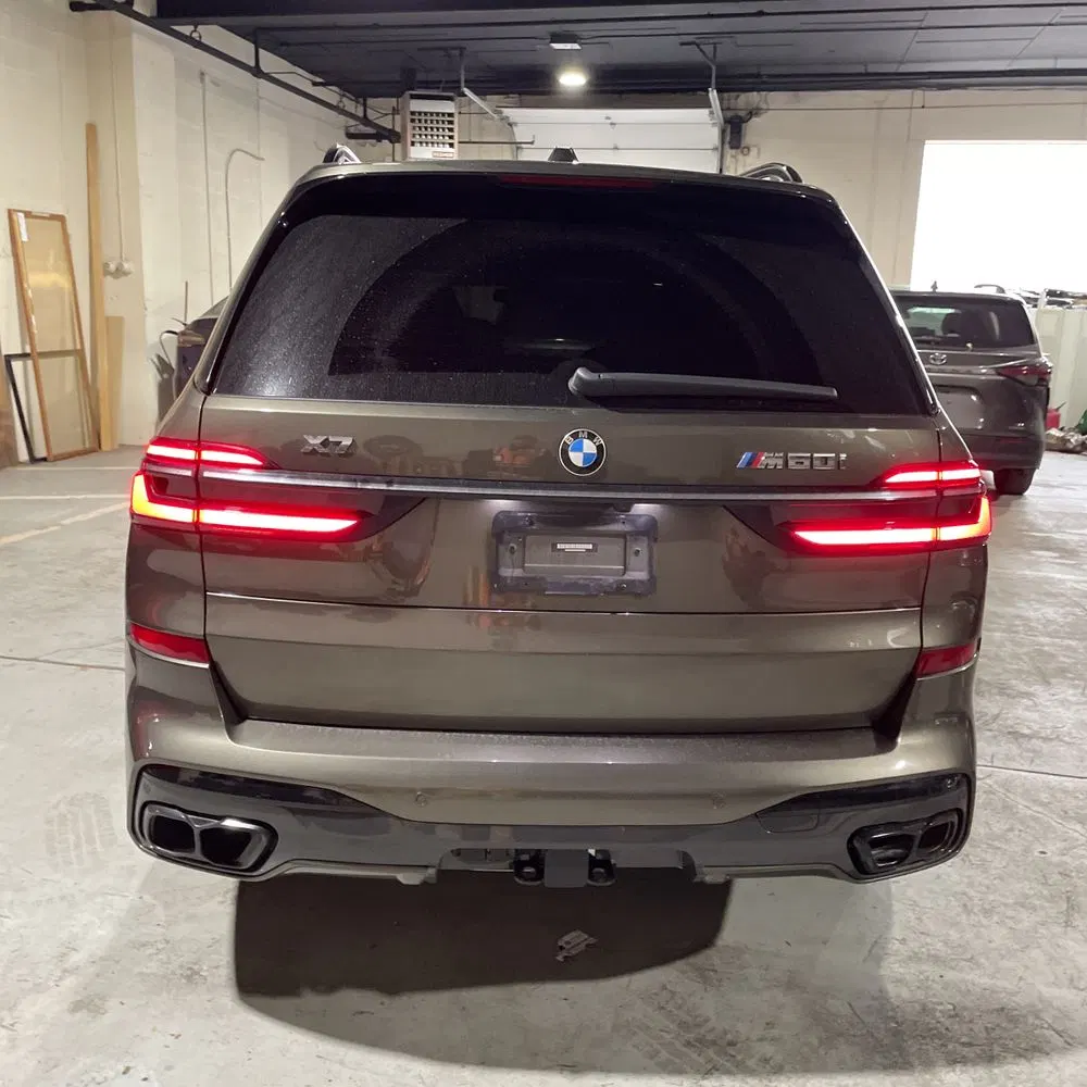 2023 BMW X7 M60i