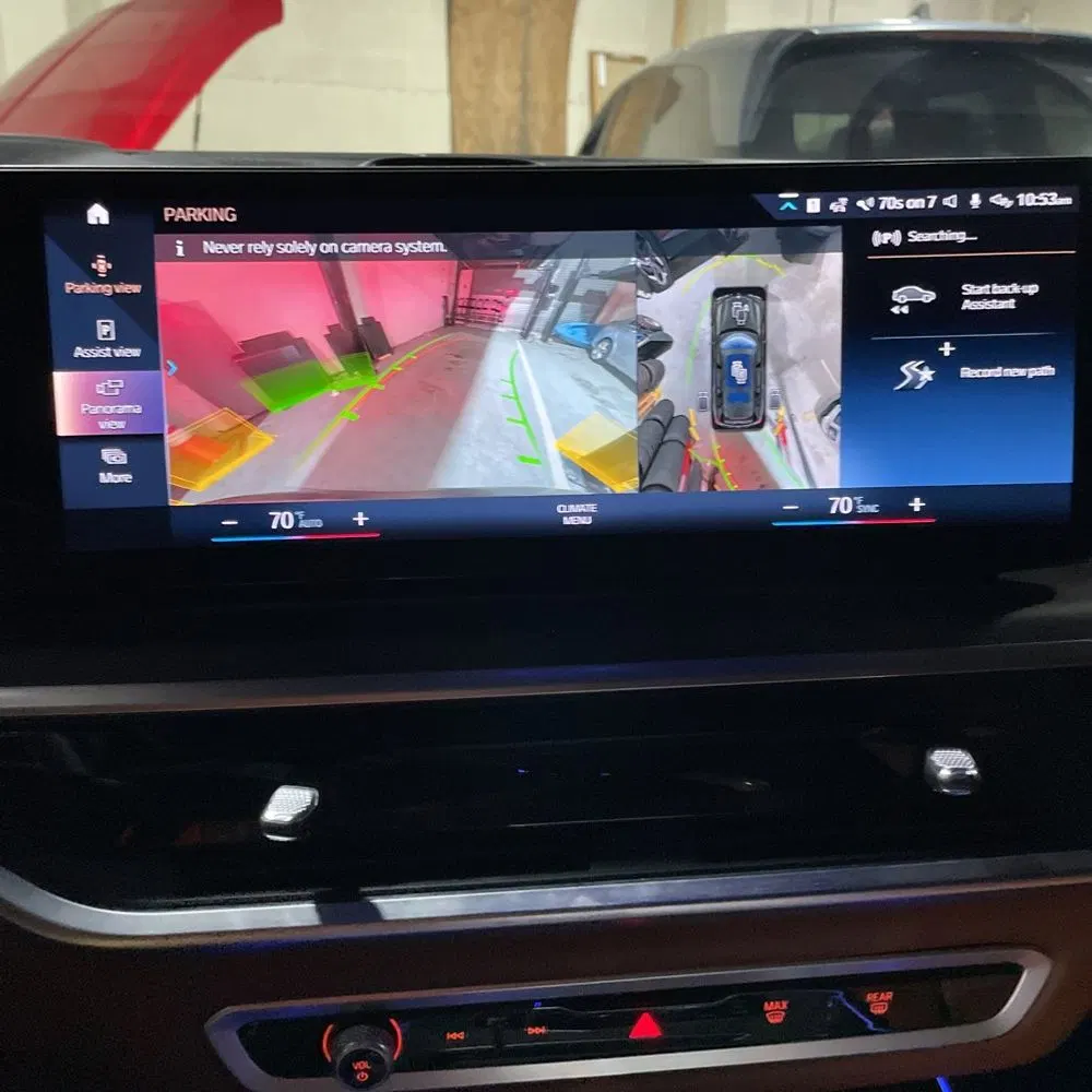 2023 BMW X7 M60i