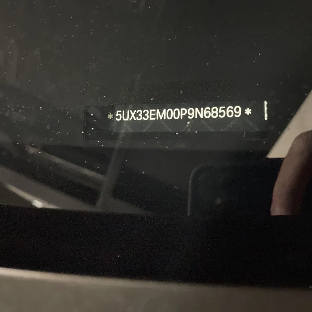 2023 BMW X7 M60i