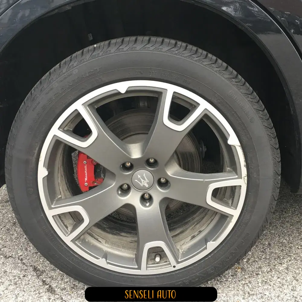 2017 Maserati Levante Base