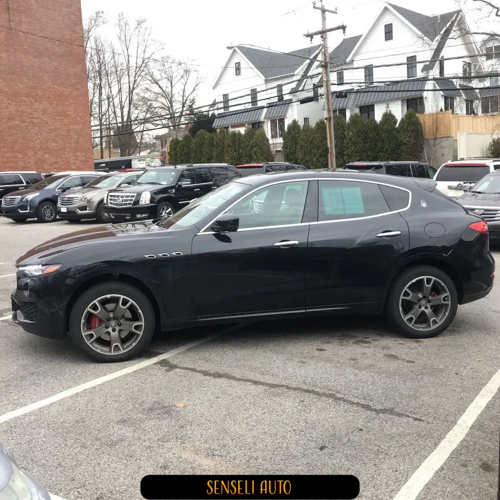 2017 Maserati Levante Base