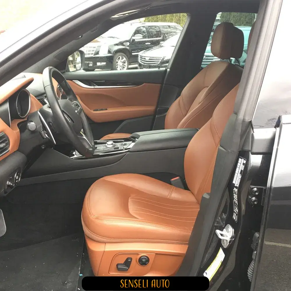 2017 Maserati Levante Base