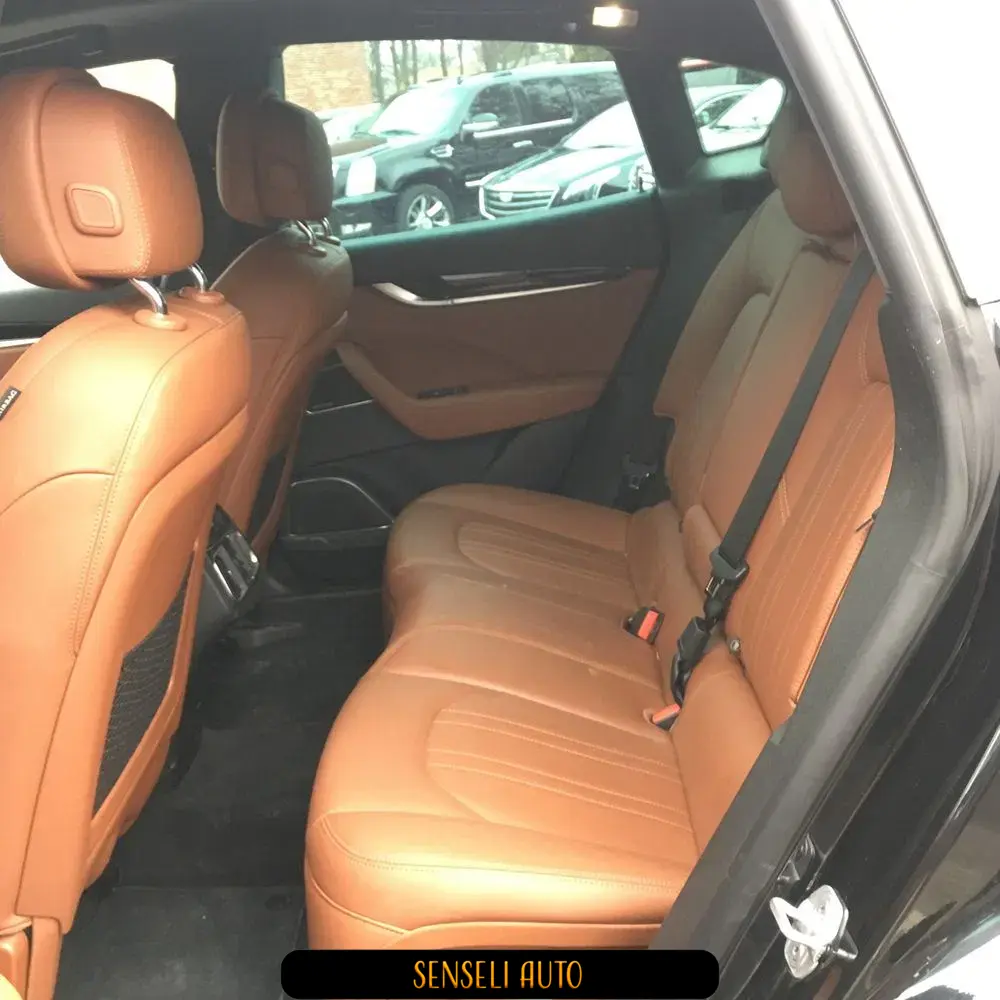 2017 Maserati Levante Base