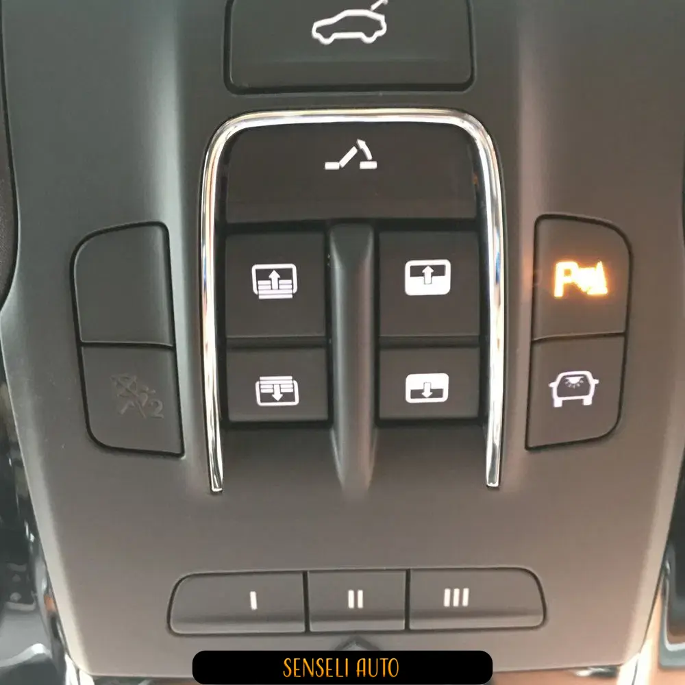 2017 Maserati Levante Base