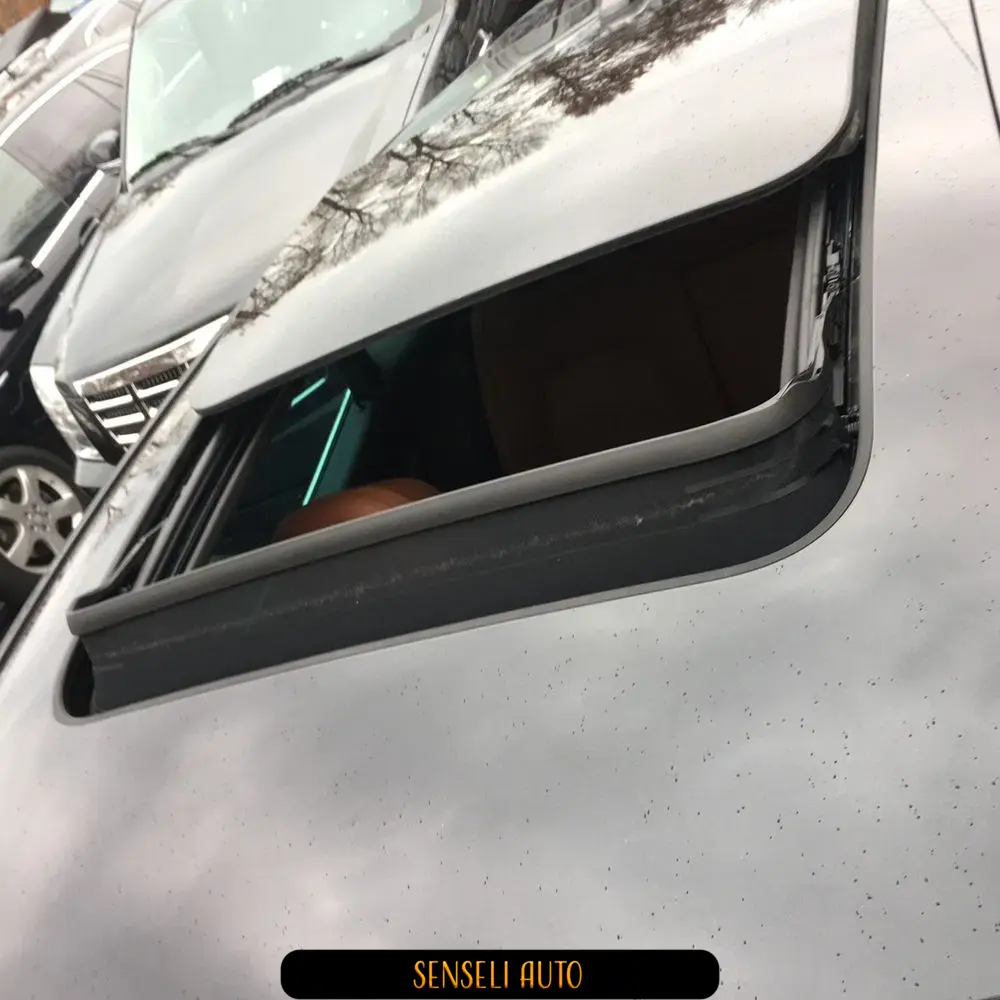 2017 Maserati Levante Base