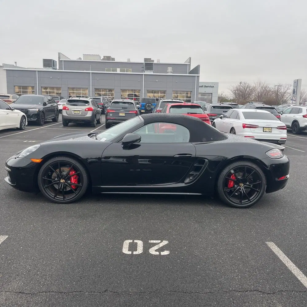 2024 Porsche 718 Boxster S
