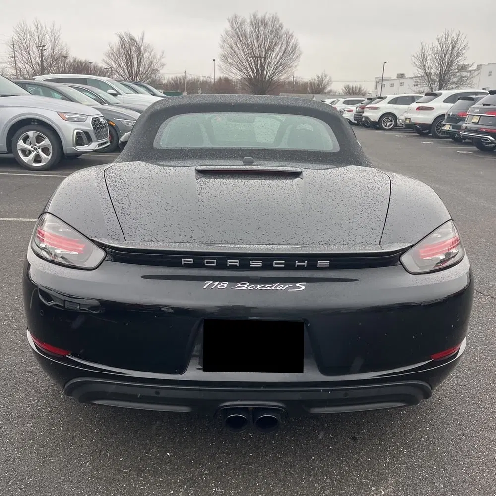 2024 Porsche 718 Boxster S