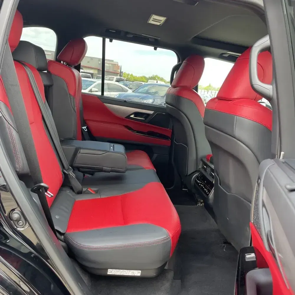 2024 Lexus LX 600 F SPORT Handling