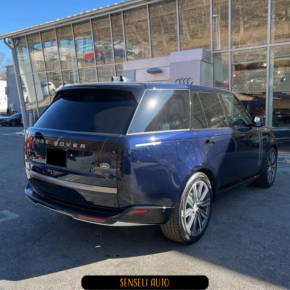 2023 Land Rover Range Rover P530 SE
