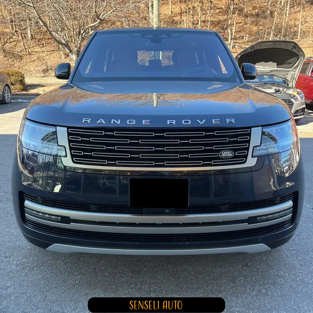 2023 Land Rover Range Rover P530 SE