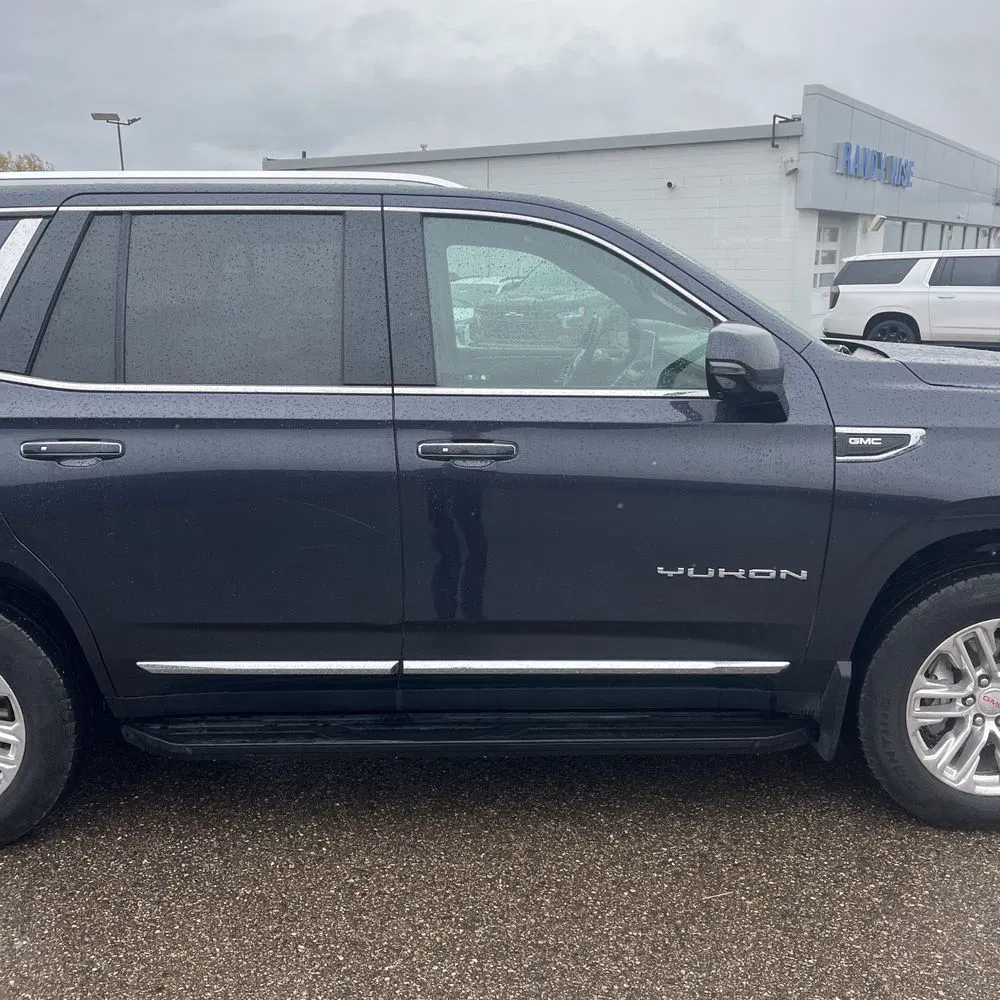 2024 GMC Yukon SLT