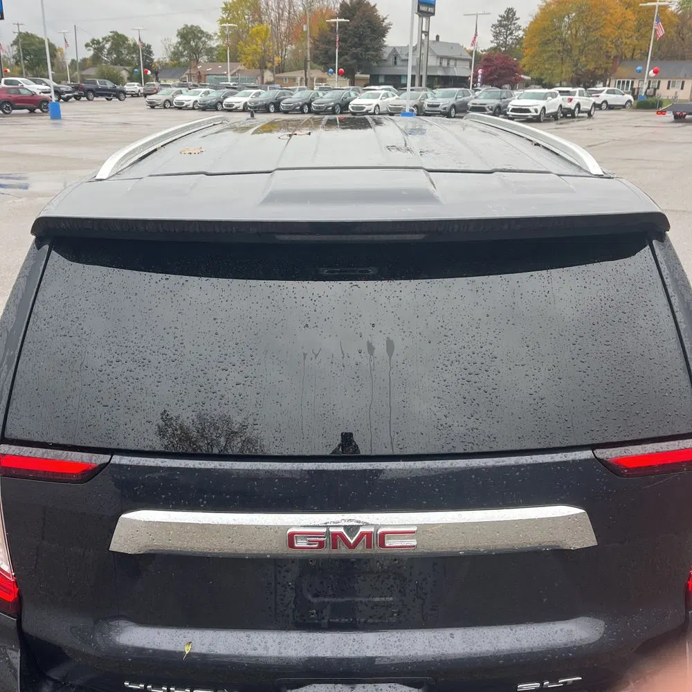 2024 GMC Yukon SLT