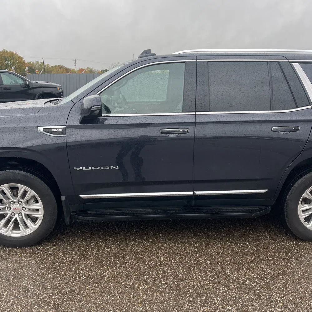 2024 GMC Yukon SLT