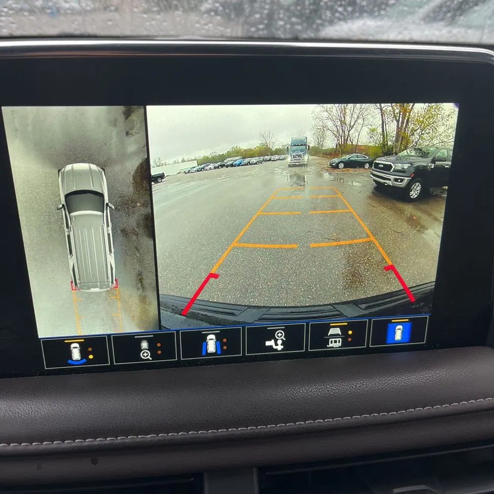 2024 GMC Yukon SLT