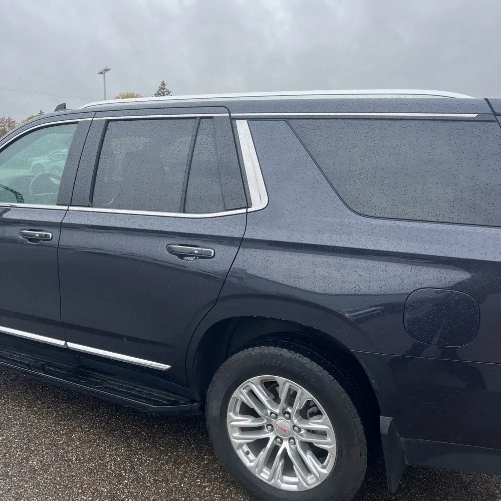 2024 GMC Yukon SLT