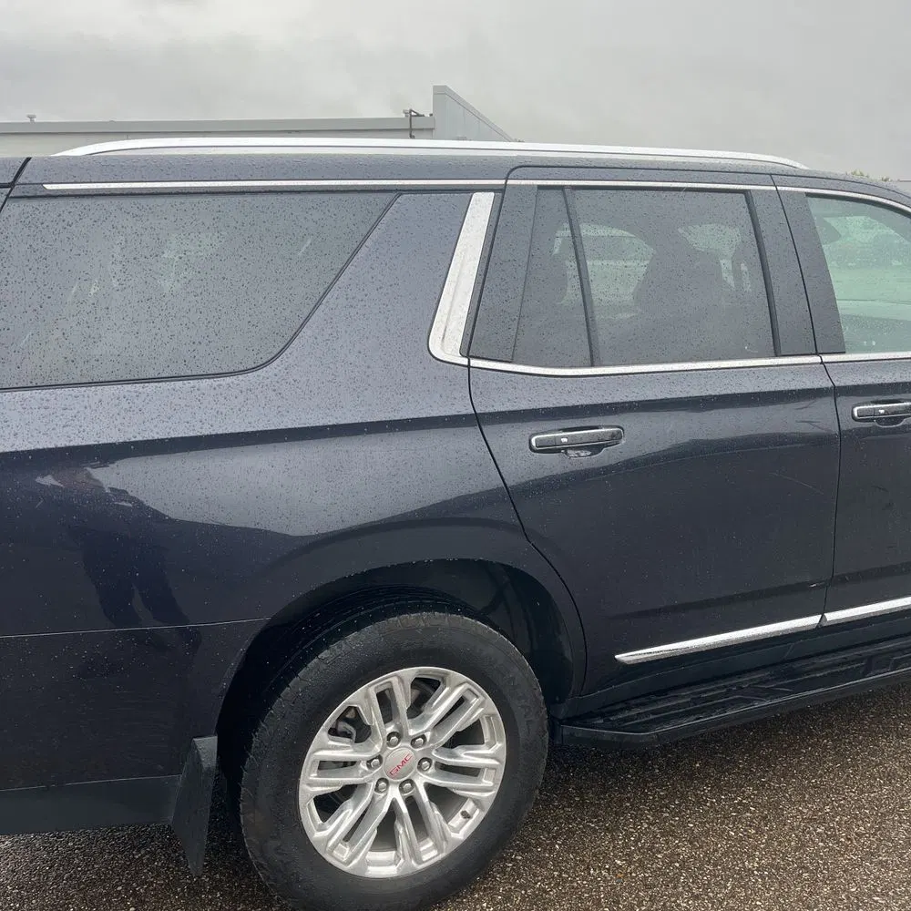 2024 GMC Yukon SLT