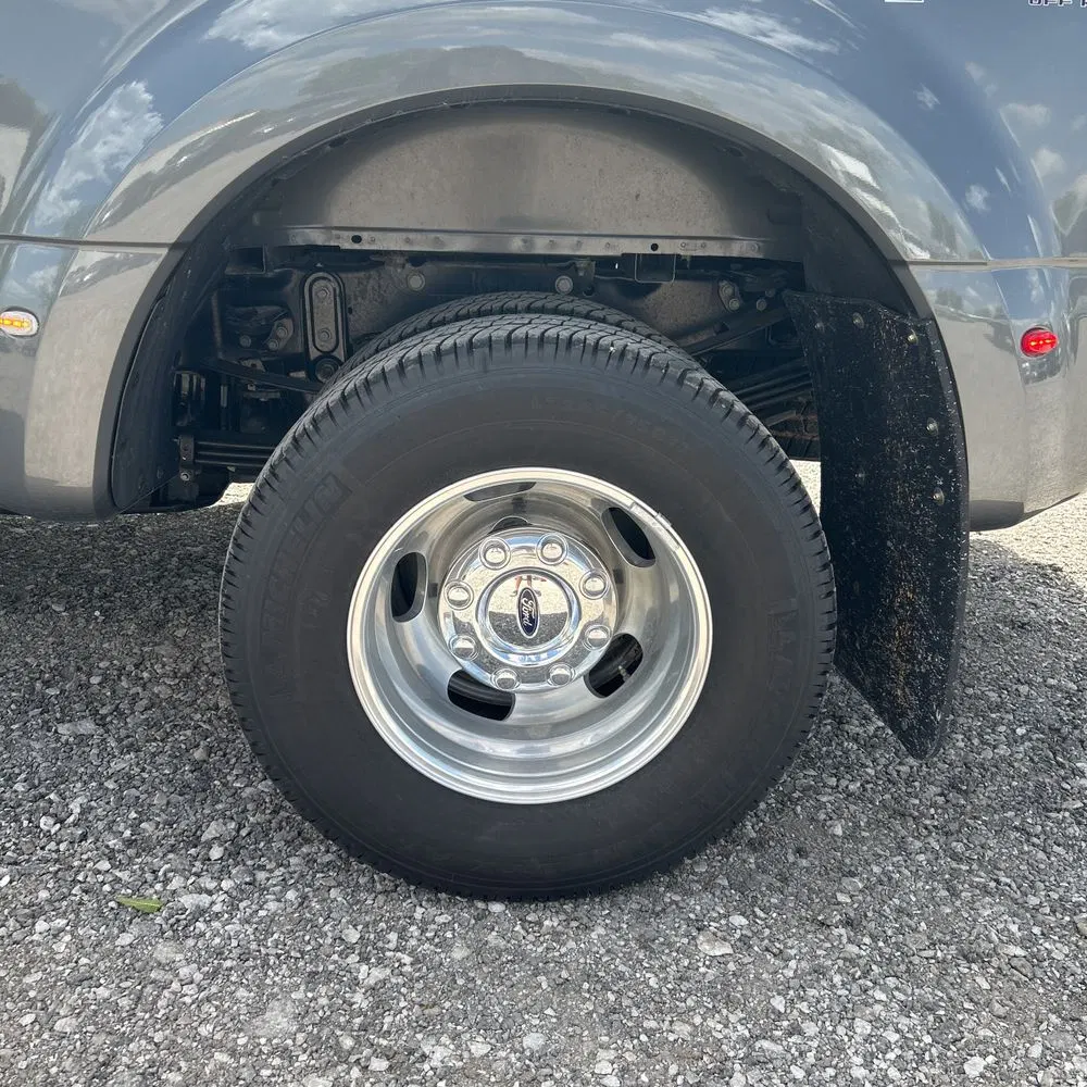 2024 Ford F350 S/D Lariat
