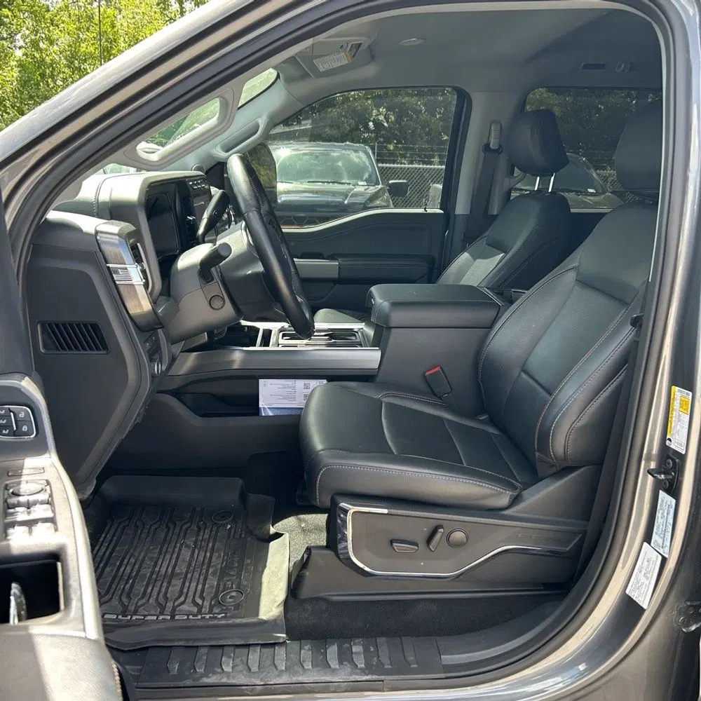 2024 Ford F350 S/D Lariat