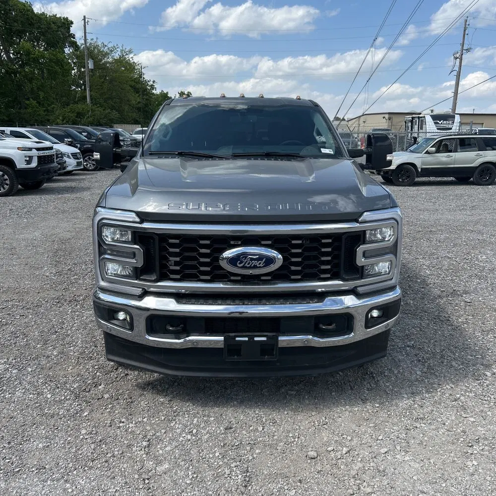 2024 Ford F350 S/D Lariat